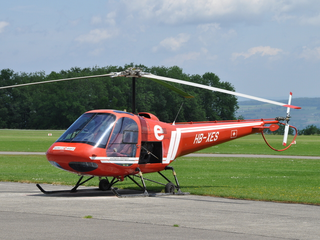 HB-XES