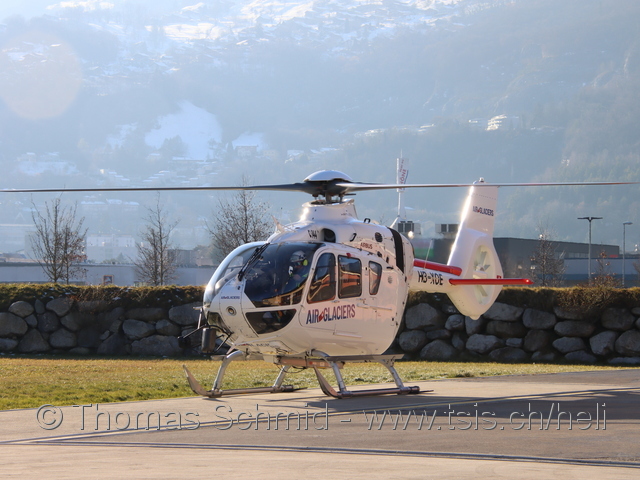 HB-XOE(2)